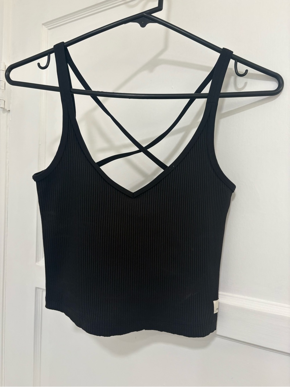 Vuori Women's Rib Crop Tank Top Black Size XS V-Neck Strappy